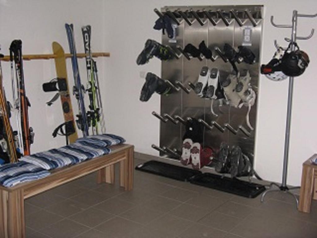 Gasthof Zur Einkehr Sankt Leonhard im Pitztal Exteriör bild